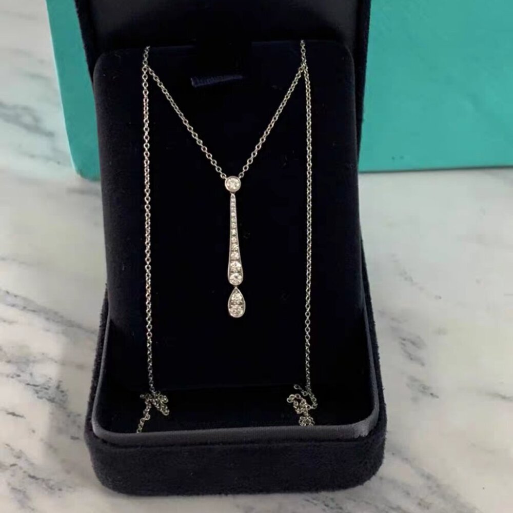 (Sold) Tiffany Cobblestone Diamond Necklace